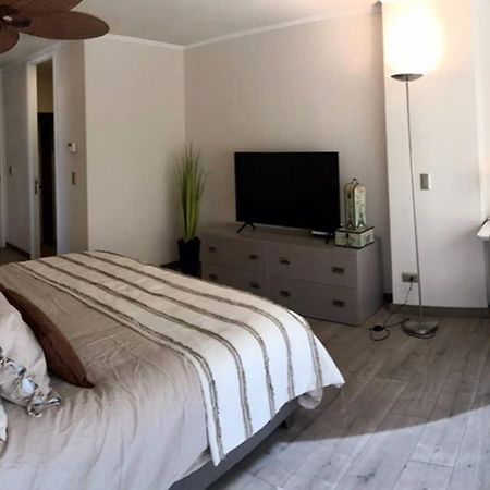 Precioso Departamento En Los Dominicos サンティアゴ エクステリア 写真